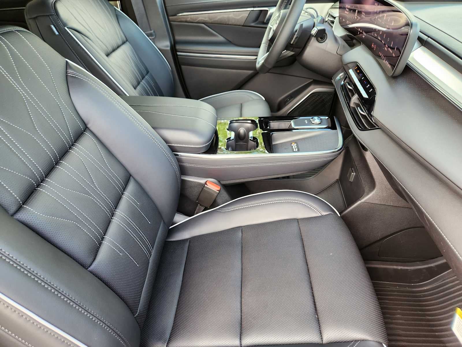 2027 Buick Enclave Avenir