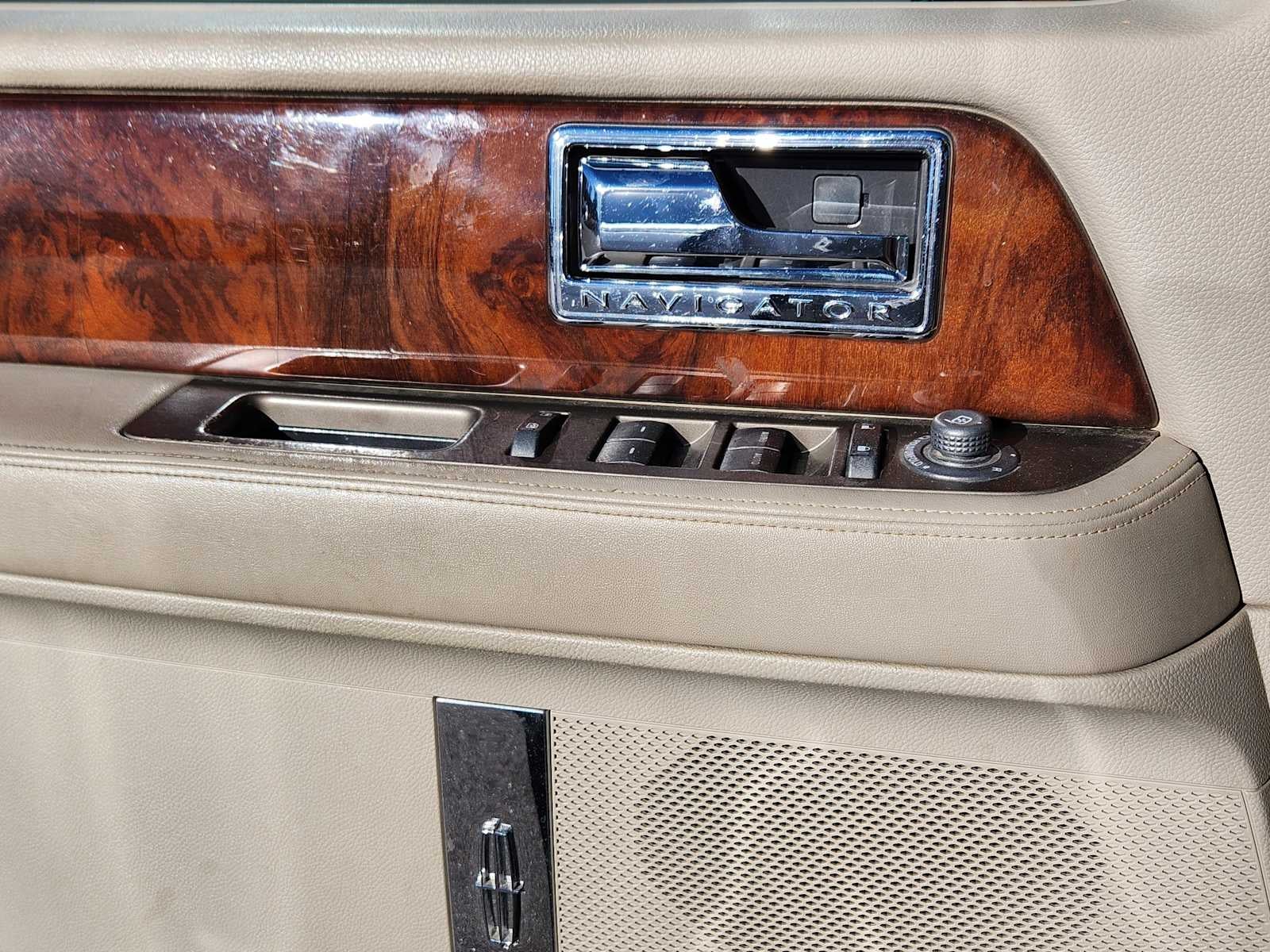 2012 Lincoln Navigator 4DR 4WD