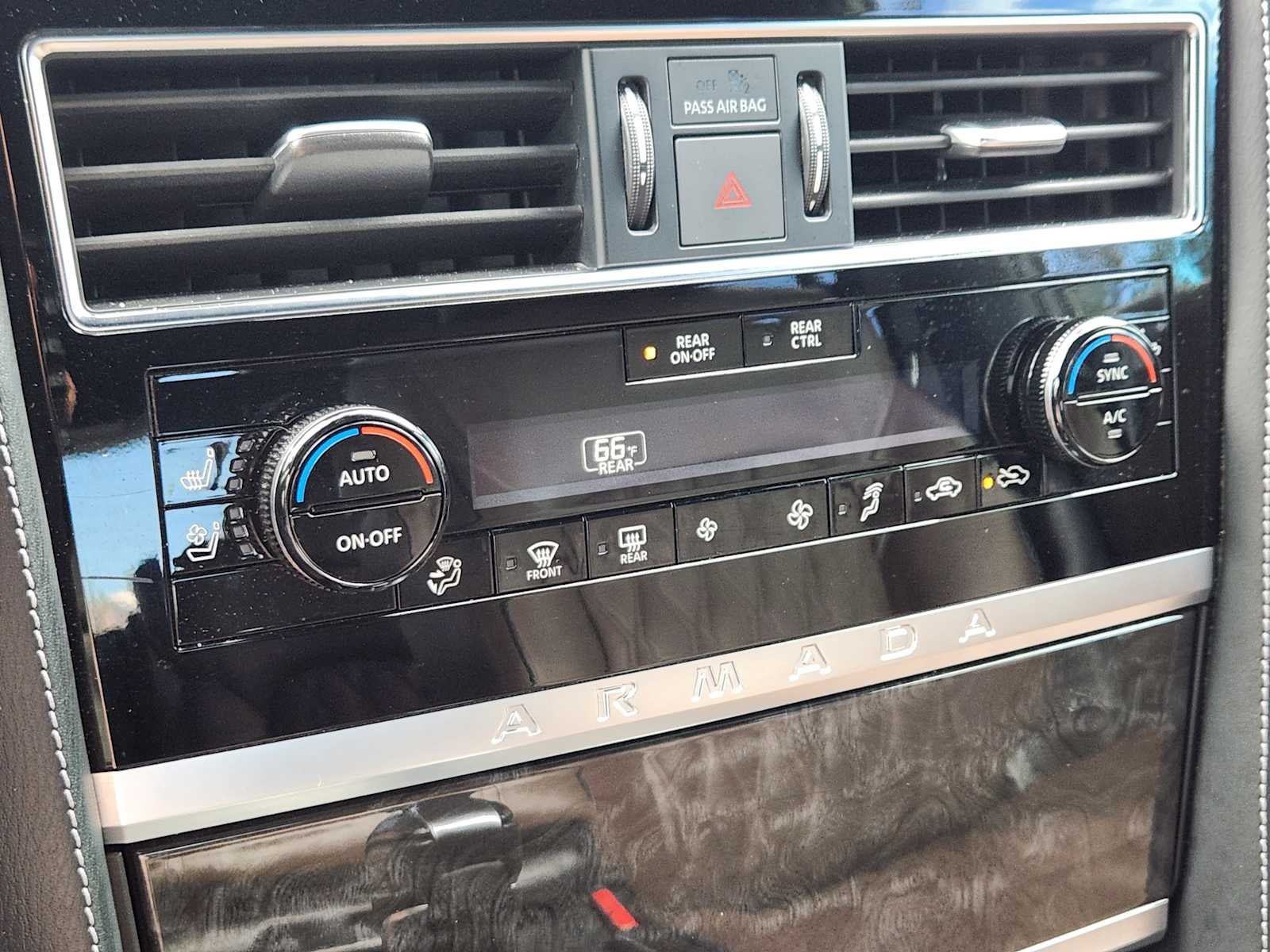 2023 Nissan Armada Platinum