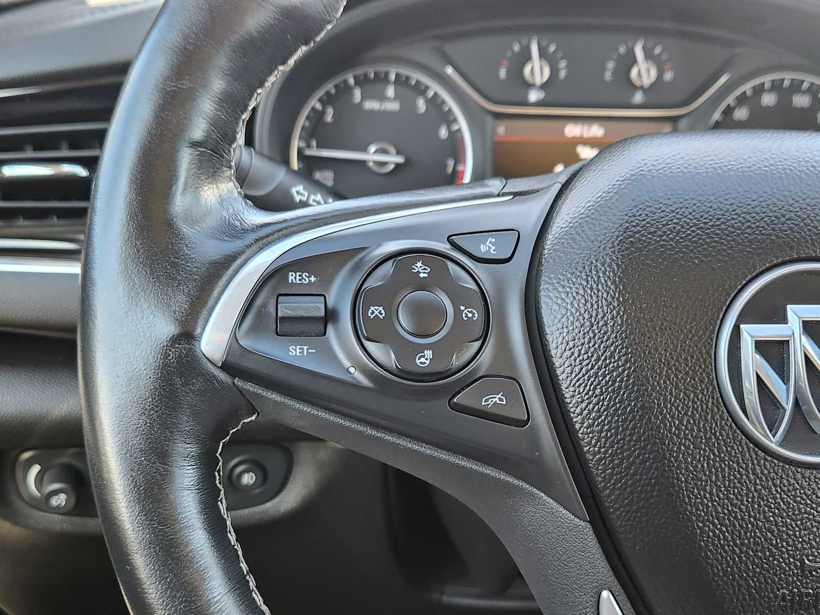 2019 Buick Regal TourX Essence