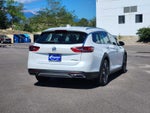 2019 Buick Regal TourX Essence