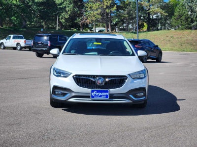 2019 Buick Regal TourX Essence