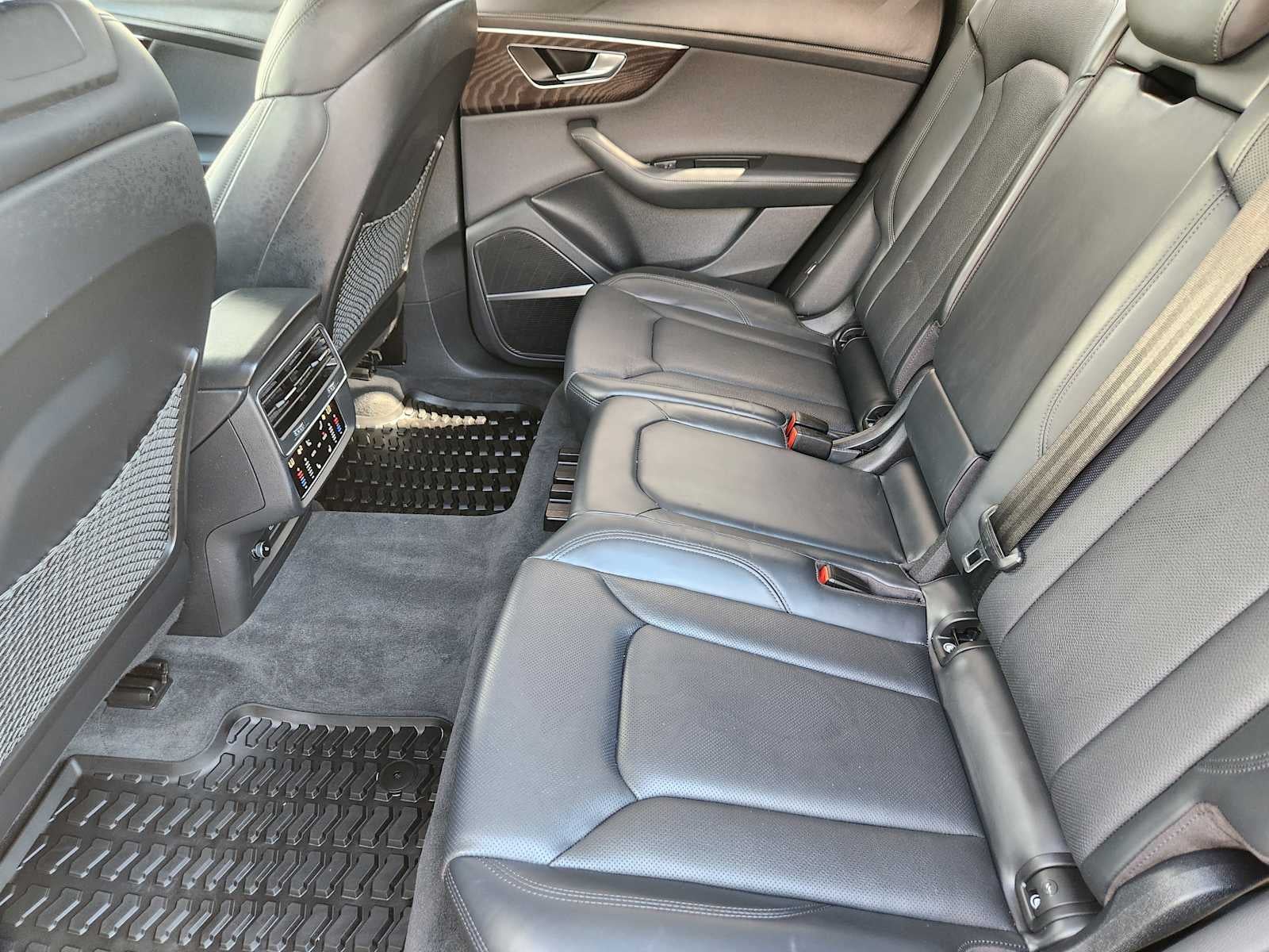 2022 Audi Q8 Prestige